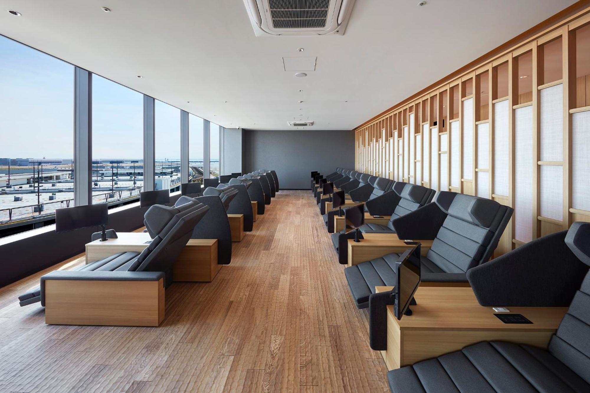 Villa Fontaine Premier Haneda Airport Tokyo Exterior photo The lounge at Haneda Airport