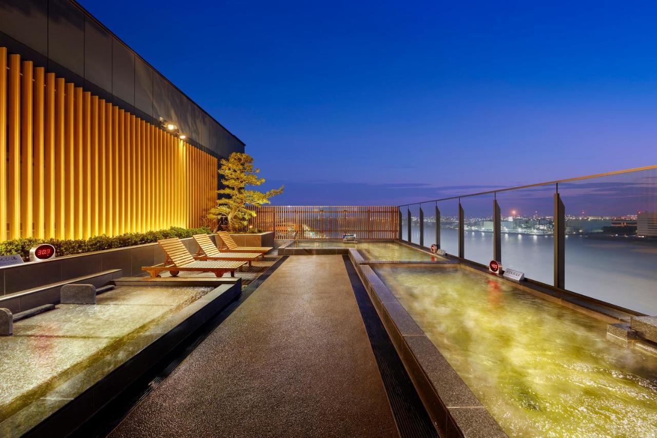 Villa Fontaine Premier Haneda Airport Tokyo Exterior photo Rooftop spa