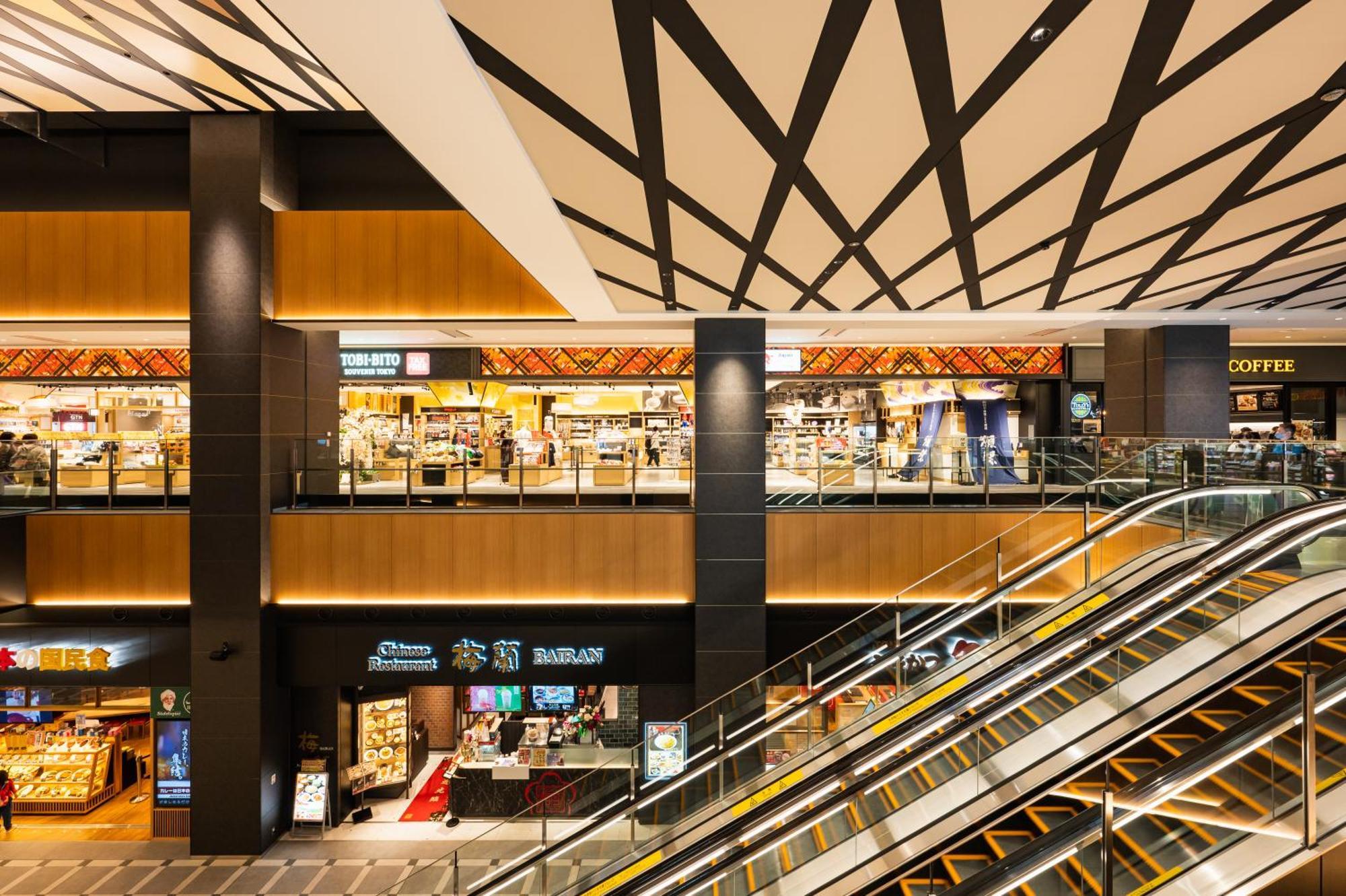 Villa Fontaine Premier Haneda Airport Tokyo Exterior photo The interior of the mall